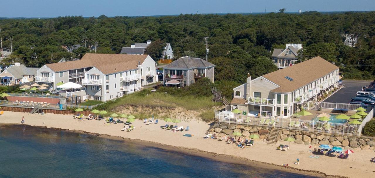 The Corsair & Cross Rip Oceanfront Motel Dennisport Bagian luar foto